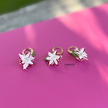 Picasso Amaryllis Stitch Marker