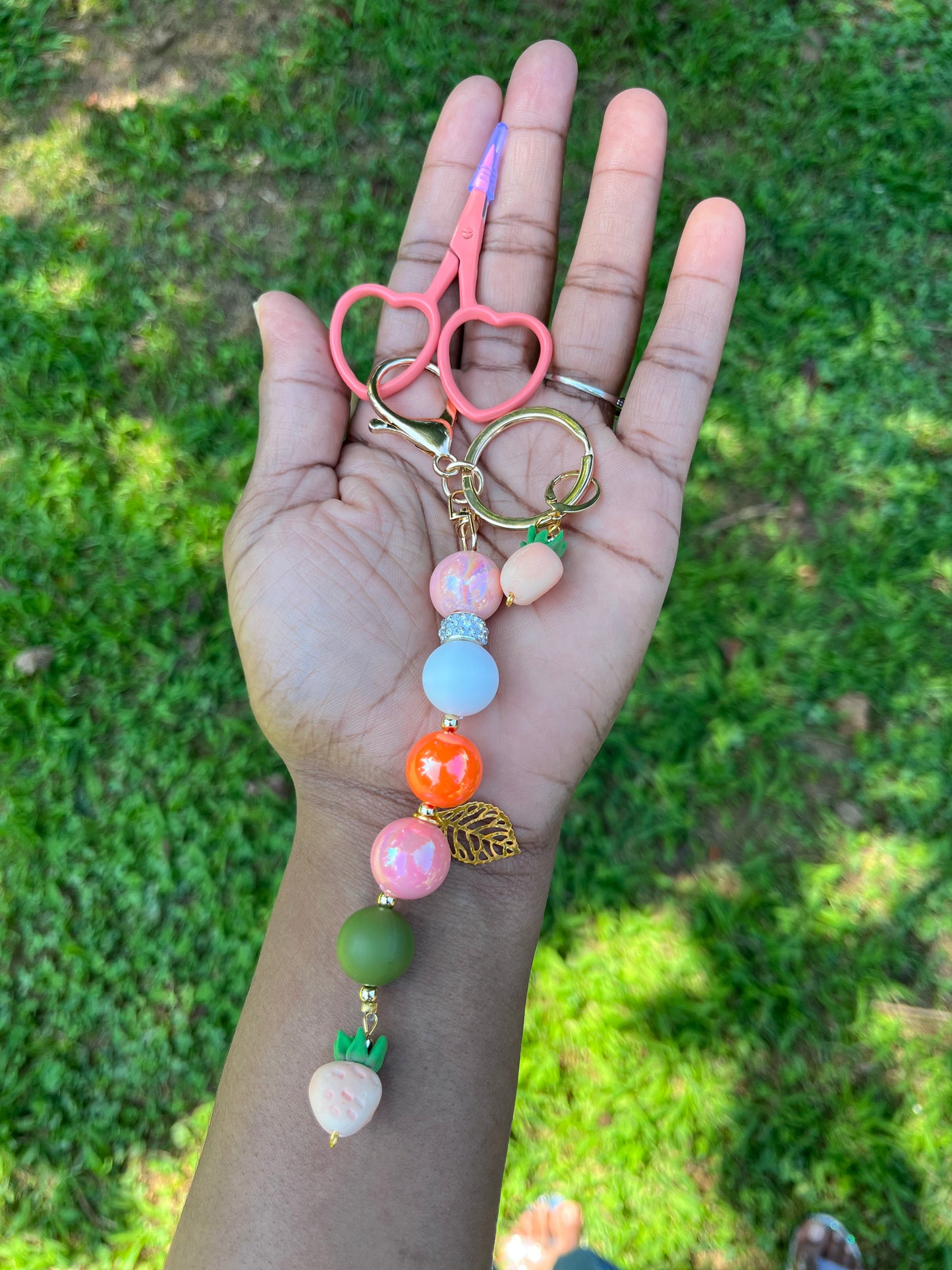 Pineberry Key-per Scissors Fob
