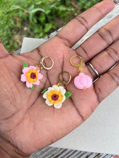 Cupcake Zinnia Crochet Hook