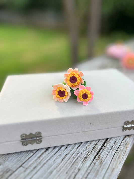 Cupcake Zinnia Crochet Hook