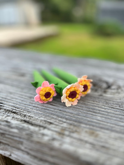 Cupcake Zinnia Crochet Hook