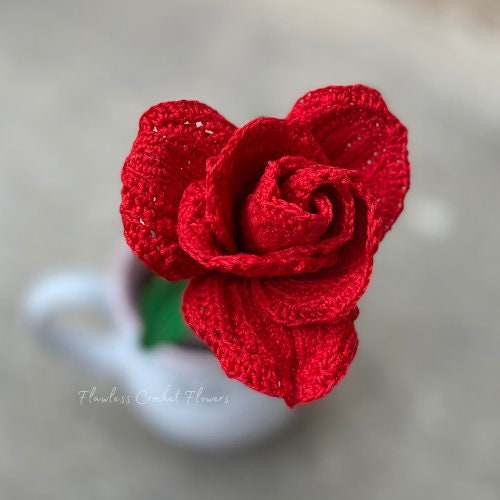 Crochet Rose Queen of Hearts